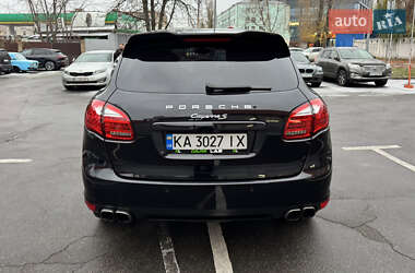 Внедорожник / Кроссовер Porsche Cayenne 2013 в Киеве