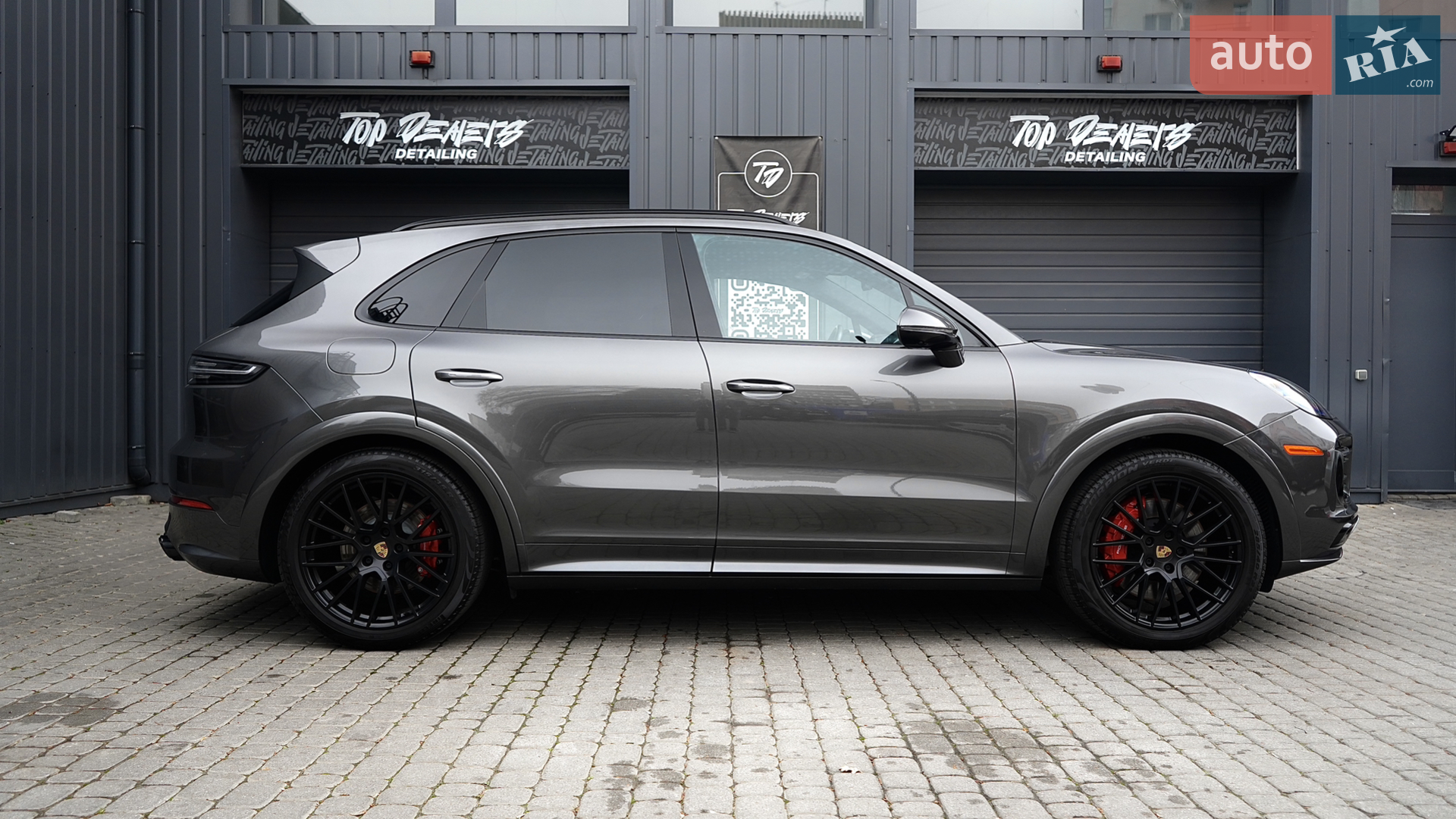 2022 Porsche Cayenne - мініатюра 2