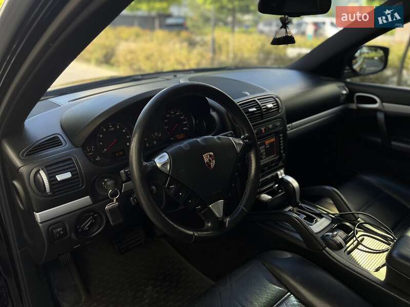 Позашляховик / Кросовер Porsche Cayenne 2007 в Івано-Франківську