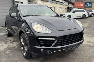 Внедорожник / Кроссовер Porsche Cayenne 2011 в Тернополе