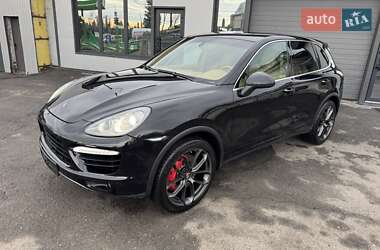 Внедорожник / Кроссовер Porsche Cayenne 2011 в Тернополе