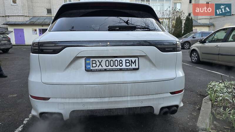 Внедорожник / Кроссовер Porsche Cayenne 2019 в Хмельницком