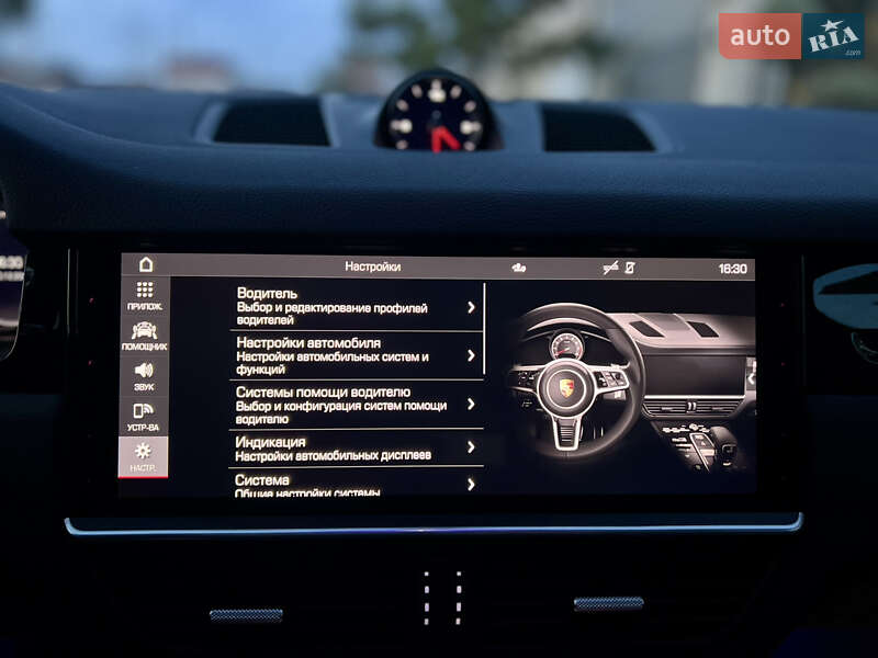 Позашляховик / Кросовер Porsche Cayenne 2018 в Одесі