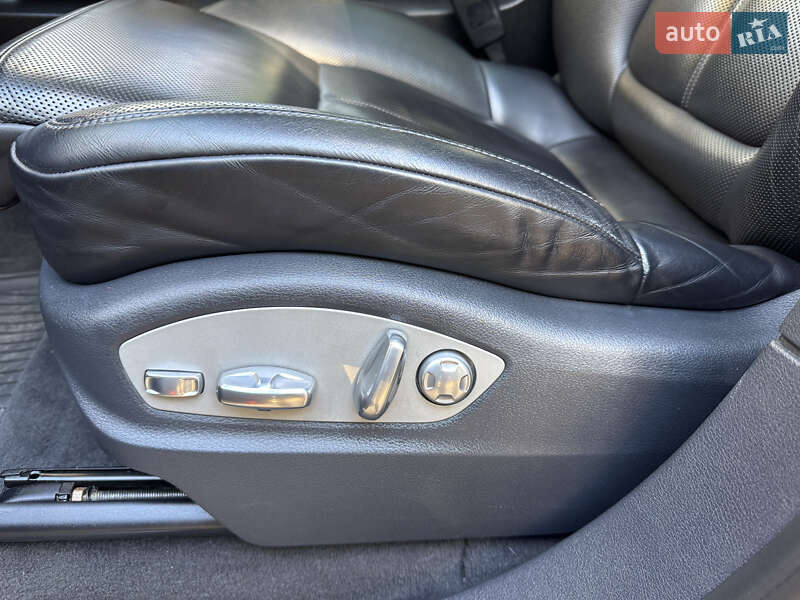 Внедорожник / Кроссовер Porsche Cayenne 2016 в Днепре
