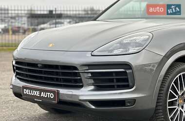 Внедорожник / Кроссовер Porsche Cayenne 2021 в Киеве