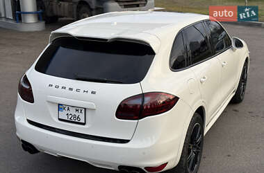 Внедорожник / Кроссовер Porsche Cayenne 2011 в Смеле