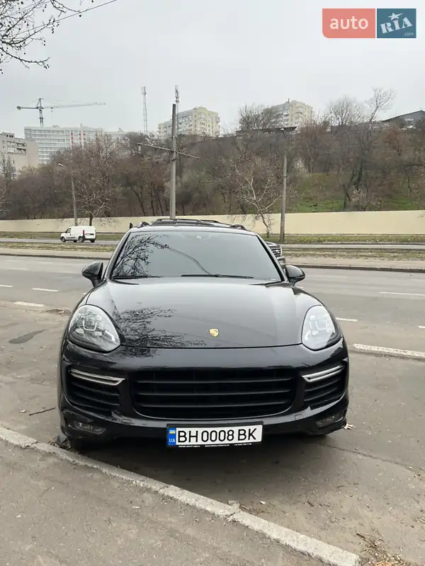Porsche Cayenne