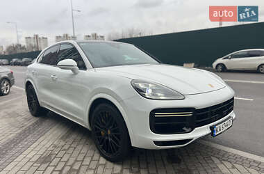 Позашляховик / Кросовер Porsche Cayenne 2019 в Києві