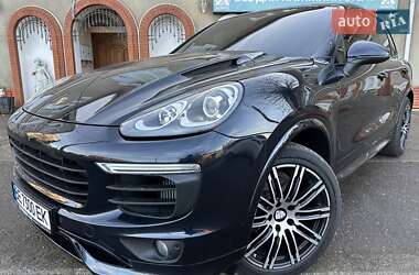 Позашляховик / Кросовер Porsche Cayenne 2015 в Миколаєві