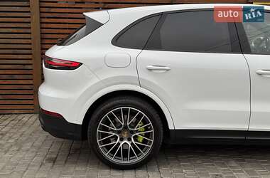 Внедорожник / Кроссовер Porsche Cayenne 2020 в Одессе