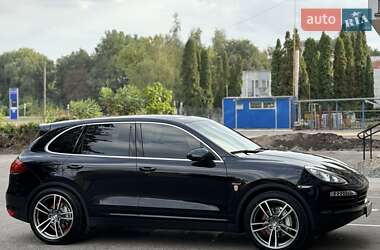 Внедорожник / Кроссовер Porsche Cayenne 2013 в Нежине