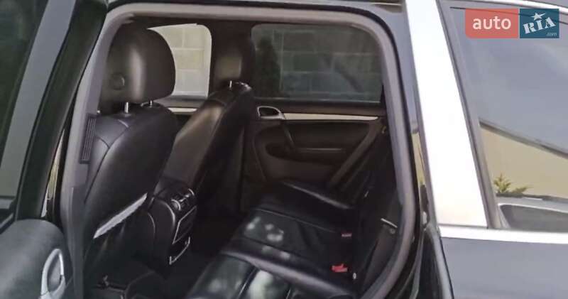 Позашляховик / Кросовер Porsche Cayenne 2004 в Одесі