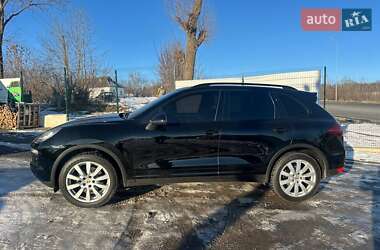 Позашляховик / Кросовер Porsche Cayenne 2012 в 