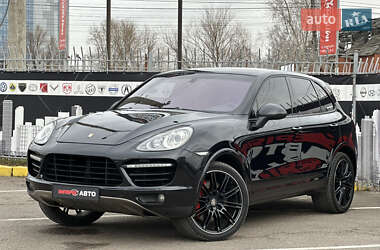 Внедорожник / Кроссовер Porsche Cayenne 2011 в Киеве