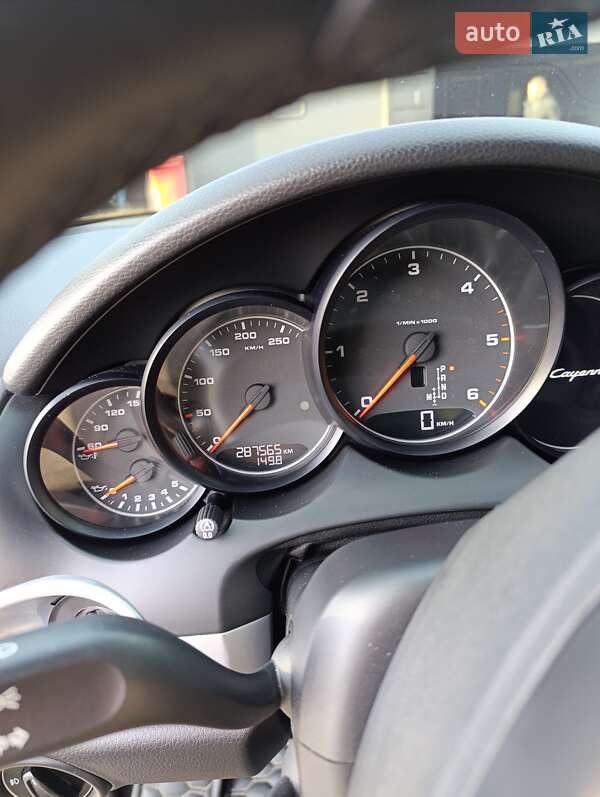 Позашляховик / Кросовер Porsche Cayenne 2013 в Києві