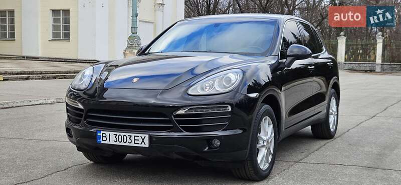 Позашляховик / Кросовер Porsche Cayenne 2012 в Жовтих Водах