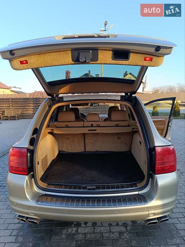 Внедорожник / Кроссовер Porsche Cayenne 2006 в Каменец-Подольском