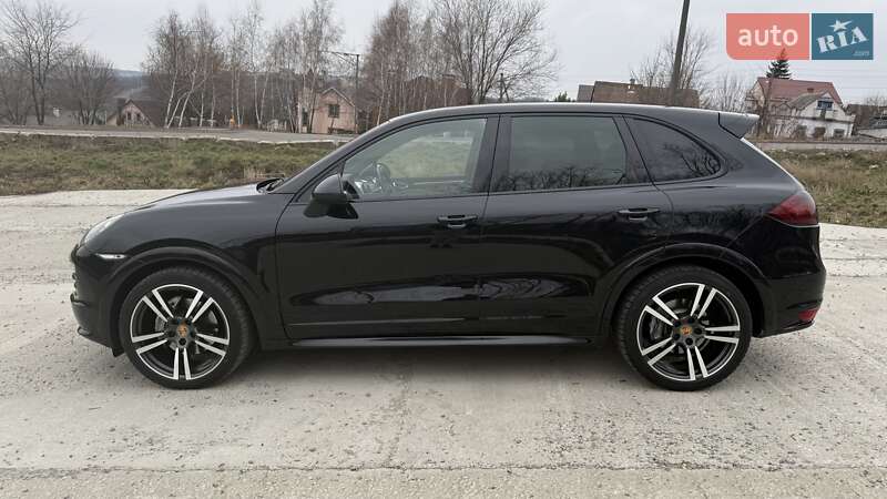 Внедорожник / Кроссовер Porsche Cayenne 2012 в Львове