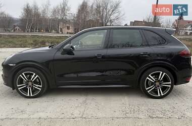 Внедорожник / Кроссовер Porsche Cayenne 2012 в 