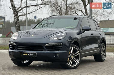 Внедорожник / Кроссовер Porsche Cayenne 2013 в Киеве