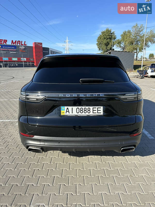 Позашляховик / Кросовер Porsche Cayenne 2019 в Києві