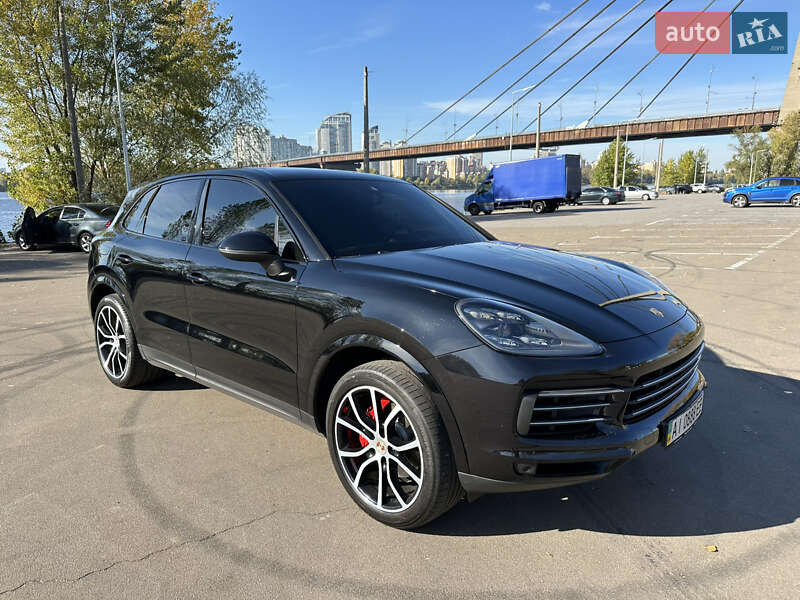 Позашляховик / Кросовер Porsche Cayenne 2019 в Києві
