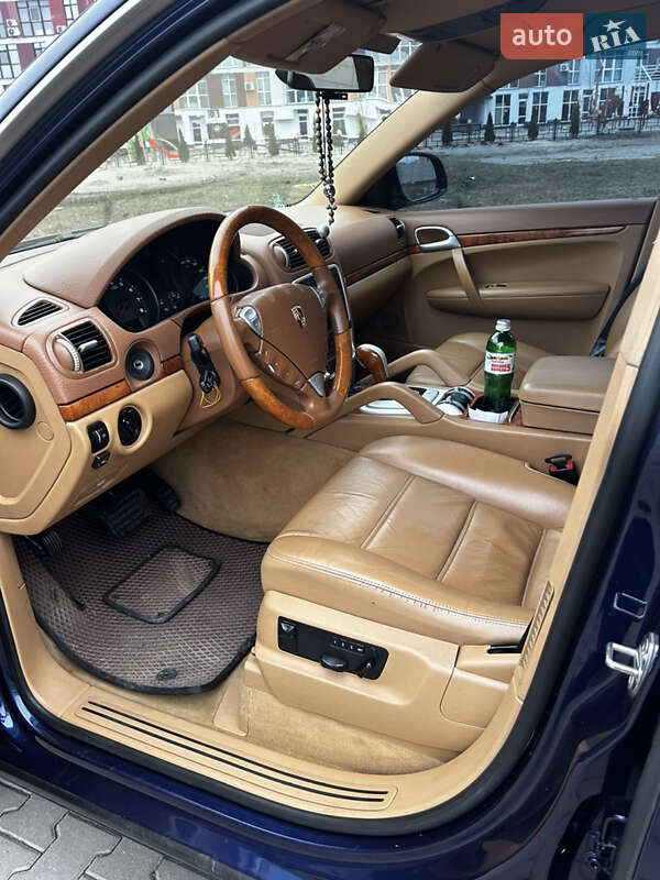 Внедорожник / Кроссовер Porsche Cayenne 2006 в Крюковщине