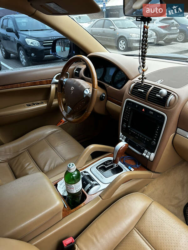 Внедорожник / Кроссовер Porsche Cayenne 2006 в Крюковщине