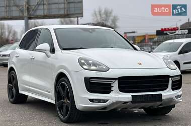 Позашляховик / Кросовер Porsche Cayenne 2016 в Києві