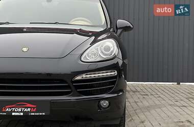 Внедорожник / Кроссовер Porsche Cayenne 2013 в 