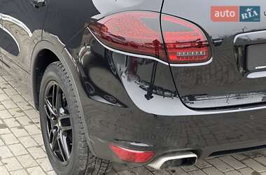 Внедорожник / Кроссовер Porsche Cayenne 2013 в 