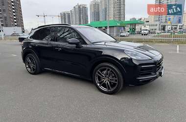 Позашляховик / Кросовер Porsche Cayenne 2019 в Києві