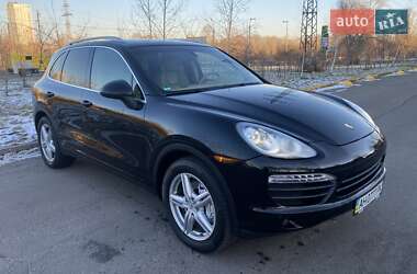 Внедорожник / Кроссовер Porsche Cayenne 2011 в Киеве