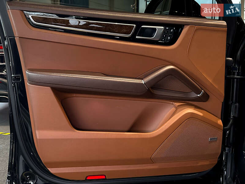 Внедорожник / Кроссовер Porsche Cayenne 2022 в Одессе фото 13 Внедорожник / Кроссовер Porsche Cayenne 2022 в Одессе