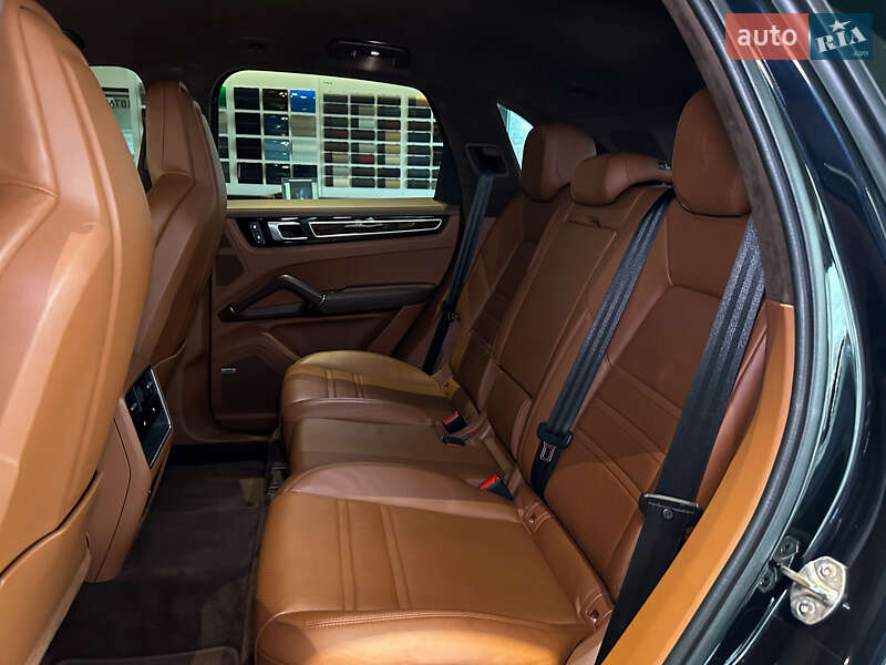 Внедорожник / Кроссовер Porsche Cayenne 2022 в Одессе фото 32 Внедорожник / Кроссовер Porsche Cayenne 2022 в Одессе
