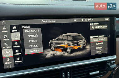 Внедорожник / Кроссовер Porsche Cayenne 2020 в 