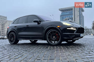 Позашляховик / Кросовер Porsche Cayenne 2014 в Харкові