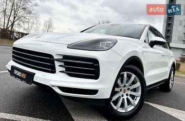 Позашляховик / Кросовер Porsche Cayenne 2017 в Києві