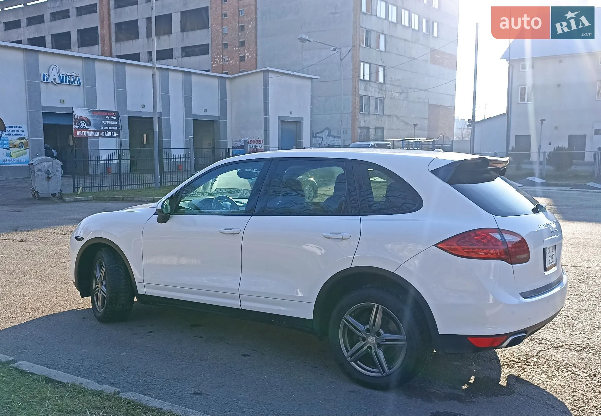 2012 Porsche Cayenne - мініатюра 14