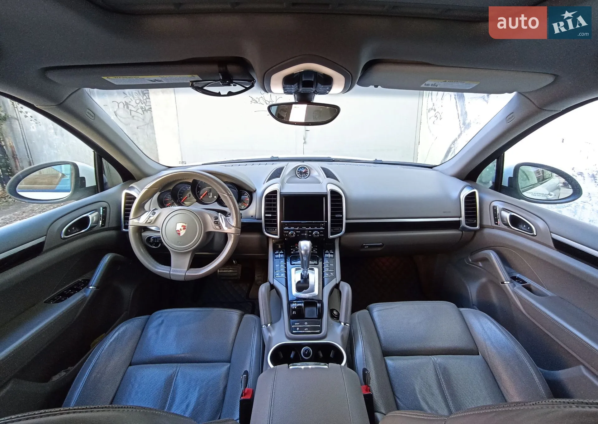 2012 Porsche Cayenne - мініатюра 18