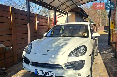 Позашляховик / Кросовер Porsche Cayenne 2011 в Бучі