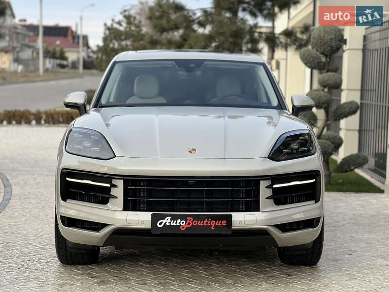 Внедорожник / Кроссовер Porsche Cayenne 2024 в Одессе