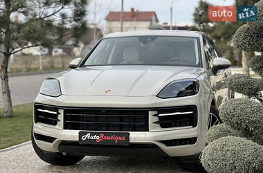 Внедорожник / Кроссовер Porsche Cayenne 2024 в 