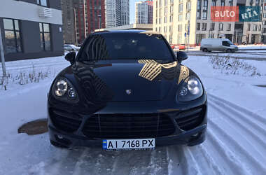 Позашляховик / Кросовер Porsche Cayenne 2013 в Києві