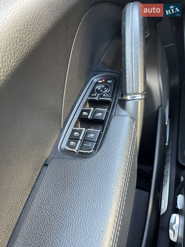 Внедорожник / Кроссовер Porsche Cayenne 2016 в Самборе фото 20 Внедорожник / Кроссовер Porsche Cayenne 2016 в Самборе