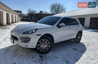 Внедорожник / Кроссовер Porsche Cayenne 2012 в Краснограде