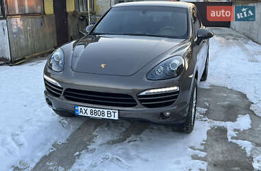 Внедорожник / Кроссовер Porsche Cayenne 2012 в Днепре