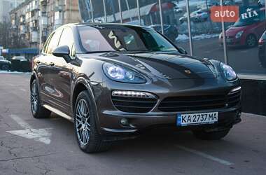 Позашляховик / Кросовер Porsche Cayenne 2013 в Києві