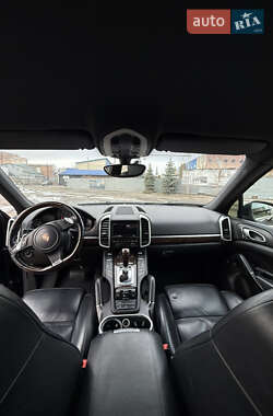 Внедорожник / Кроссовер Porsche Cayenne 2012 в Полтаве