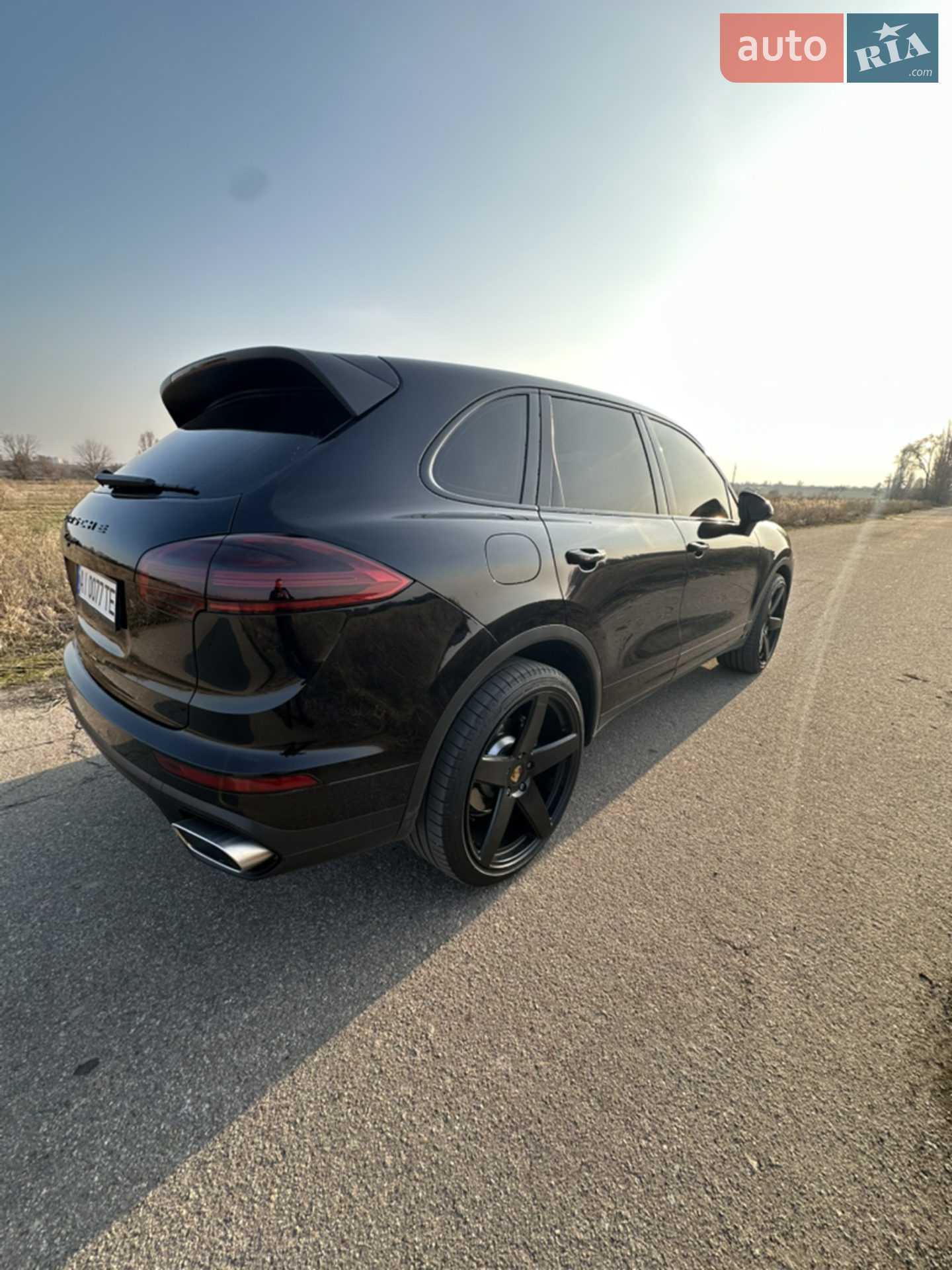 2015 Porsche Cayenne - мініатюра 2